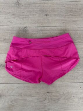 lululemon Sonic Pink Speed Up short